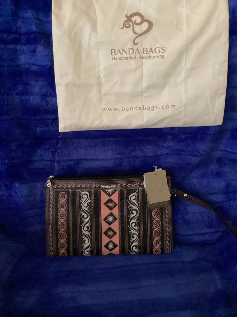 Banda Bags Pink & Black Patterned Wristlet Clutch with Detachable Strap
